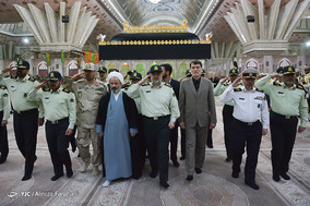 تجدید میثاق فرماندهان نیروی انتظامی با حضرت امام خمینی(ره)