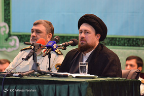 تجدید میثاق فرماندهان نیروی انتظامی با حضرت امام خمینی(ره)