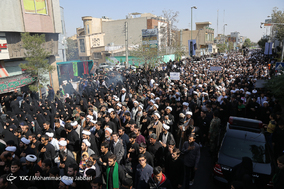 تشییع پیکر مطهر هشت شهید گمنام در قم