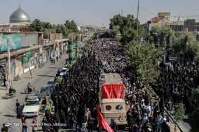 تشییع پیکر مطهر هشت شهید گمنام در قم