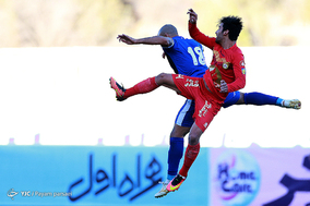 دیدار تیم‌های نفت تهران و استقلال خوزستان