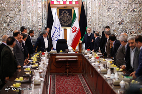 دیدار اعضای شورای شهر تهران با رئیس مجلس شورای اسلامی