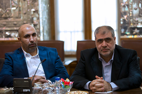 دیدار معاون اول رئیس دفتر حماس با علی لاریجانی