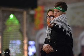 همایش سه ساله های حسینی در مرقد امام راحل
