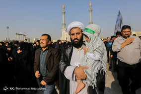 تشییع پیکر شش شهید مدافع حرم در قم