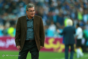 دیدار تیم‌های فوتبال پرسپولیس و استقلال - دربی 85