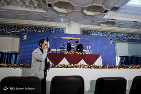 نشست خبری وزیر ارشاد در نمایشگاه مطبوعات