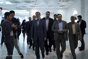 نشست خبری وزیر ارشاد در نمایشگاه مطبوعات