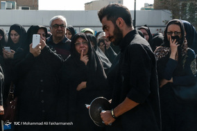 ارسال نذورات شهروندان تهرانی به عراق