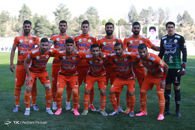 دیدار تیم‌های فوتبال سایپا و پرسپولیس