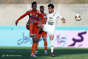 دیدار تیم‌های فوتبال سایپا و پرسپولیس