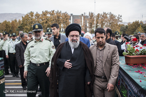 تشییع پیکر پنجاه و چهار شهید دفاع مقدس نیروی انتظامی