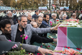 تشییع پیکر پنجاه و چهار شهید دفاع مقدس نیروی انتظامی