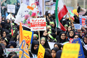 مراسم راهپیمایی یوم‌الله 13 آبان - 2