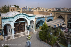 مقبره دختر امیر کبیر در اصفهان