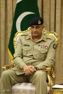 ديدار فرمانده ارتش پاکستان با وزیر دفاع