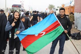 پیاده روی زائران اربعین حسینی در مسیر کربلا