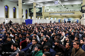 مراسم عزاداری اربعین حسینی با حضور هیئت‌های دانشجویی در حسینیه امام خمینی(ره)