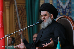 مراسم تشییع پیکر دو شهید مدافع حرم در مسجد جمکران
