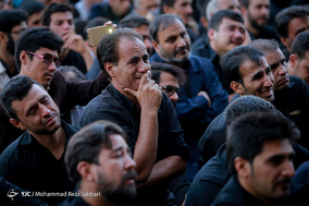 مراسم تشییع پیکر دو شهید مدافع حرم در مسجد جمکران