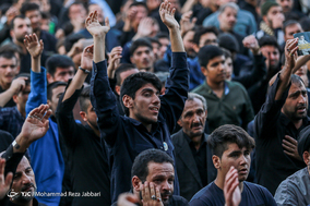 مراسم تشییع پیکر دو شهید مدافع حرم در مسجد جمکران