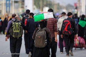 بازگشت زائران اربعین حسینی به ایران از مرز مهران