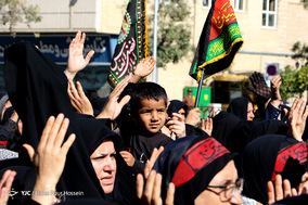 پیاده روی جاماندگان از اربعین در شیراز