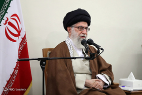 دیدار جمعی از مسئولان و فعالان فرهنگی از استانهای آذربایجان‌شرقی و قم با رهبر معظم انقلاب