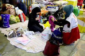 جمع آوری کمک های مردمی شیراز به  زلزله زدگان غرب کشور