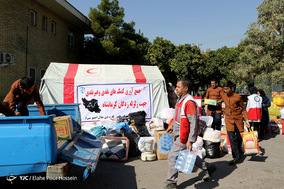 جمع آوری کمک های مردمی شیراز به  زلزله زدگان غرب کشور