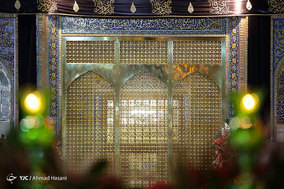 خطبه خوانی شب شهادت امام رضا (ع) در مشهد مقدس