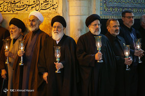 خطبه خوانی شب شهادت امام رضا (ع) در مشهد مقدس