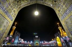 مراسم عزاداری شب شهادت امام رضا (ع)در حرم رضوی