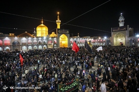 مراسم عزاداری شب شهادت امام رضا (ع)در حرم رضوی
