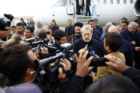 بازدید علی لاریجانی از مناطق زلزله زده کرمانشاه