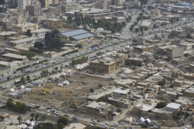 بازدید علی لاریجانی از مناطق زلزله زده کرمانشاه