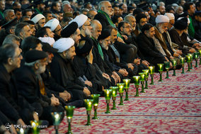 شام غریبان امام رضا (ع) در حرم مطهر رضوی