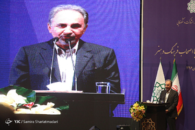 نشست شهردار با اهالی فرهنگ هنر و رسانه