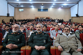 تجلیل از جهادگران بسیجی عرصه علم