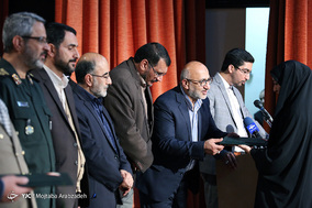 تجلیل از جهادگران بسیجی عرصه علم