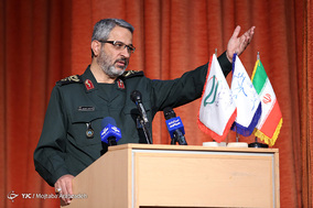 تجلیل از جهادگران بسیجی عرصه علم