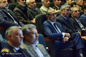 تجلیل از خانواده شهدا و پیشکسوتان نیروی دریایی ارتش
