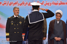 تجلیل از خانواده شهدا و پیشکسوتان نیروی دریایی ارتش
