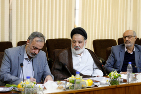 دیدار آیت الله اراکی دبیرکل مجمع جهانی تقریب مذاهب با رئیس رسانه ملی