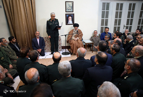 دیدار برگزیدگان جشنواره مالک اشتر با رهبر معظم انقلاب