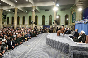 دیدار مسئولان نظام، مهمانان کنفرانس وحدت اسلامی و سفرای کشورهای اسلامی با مقام معظم رهبری