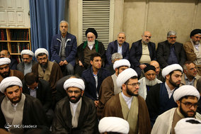 دیدار مسئولان نظام، مهمانان کنفرانس وحدت اسلامی و سفرای کشورهای اسلامی با مقام معظم رهبری