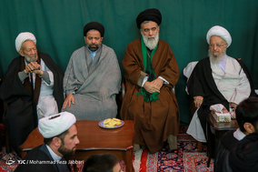 مراسم عمامه گذاری طلاب توسط مراجع تقلید-قم