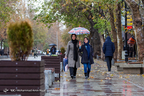 بارش باران پاییزی در همدان