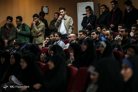 نمایش موشک بالستیک «ذوالفقار» در دانشگاه امیرکبیر
